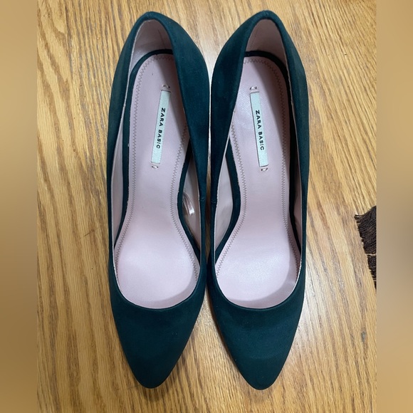 Beautiful high heels, green perfect for fall season! - Picture 2 of 8